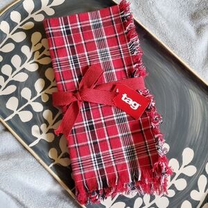 Red Plaid Cloth Napkin Set